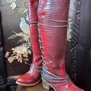 FREEBIRD COAL Tall boot - RED- With Zipper and Leather Lacing - Size 6  NIB
